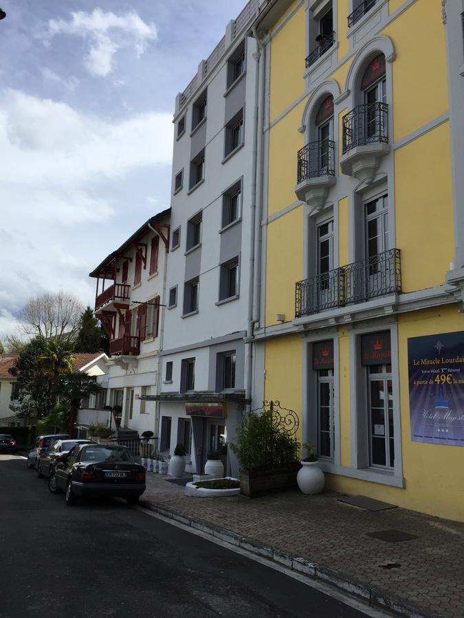 Le Petit Majestic Lourdes Exterior foto